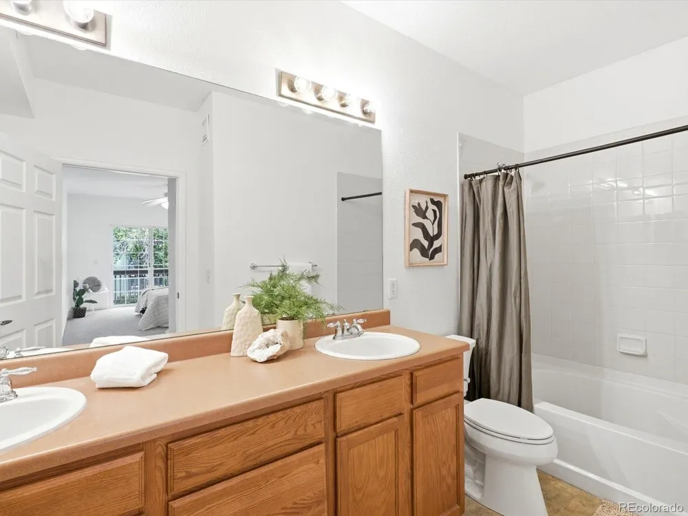 8105 E 11th Avenue #4E Denver, CO 80220