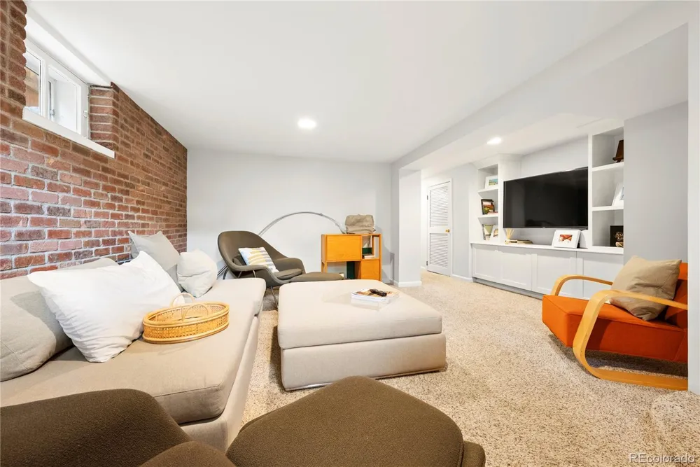 825 S Gaylord Street Denver, CO 80209