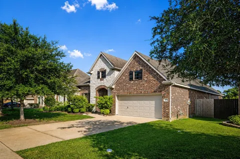 4213 Sycamore Point