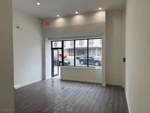 225 Central Ave