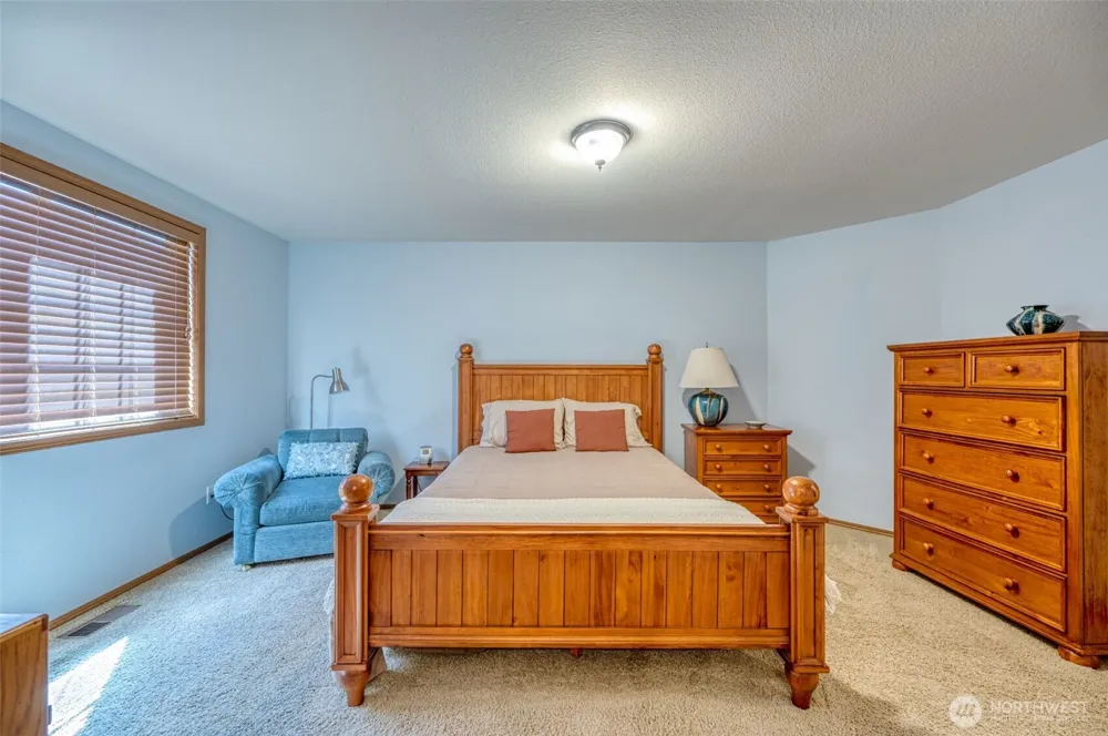 10224 189th Street Ct E Puyallup, WA 98374