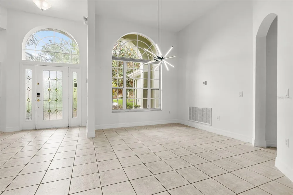 2806 SPINNING SILK COURT Kissimmee, FL 34747
