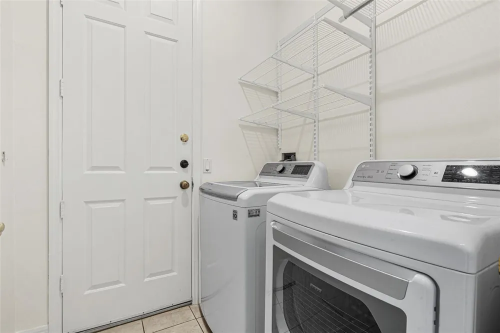 2806 SPINNING SILK COURT Kissimmee, FL 34747