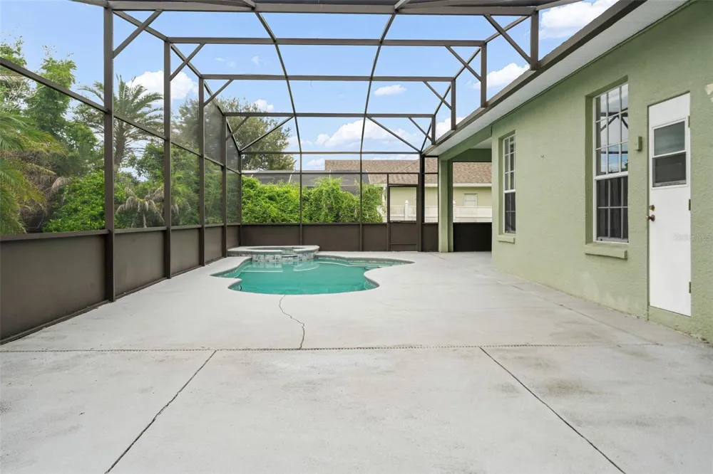 2806 SPINNING SILK COURT Kissimmee, FL 34747