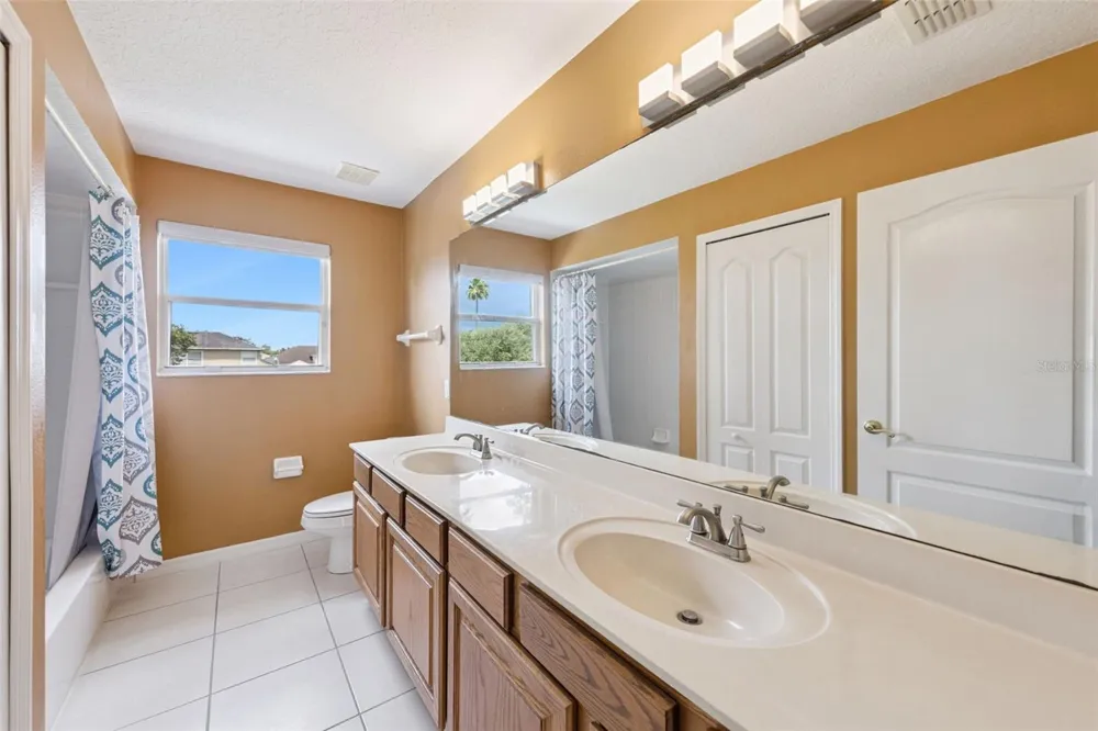 14639 RIVIERA POINTE DRIVE Orlando, FL 32828