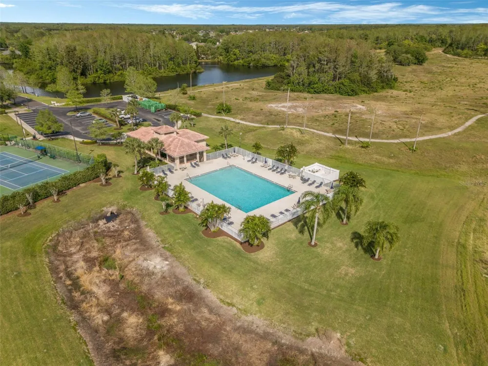 14639 RIVIERA POINTE DRIVE Orlando, FL 32828