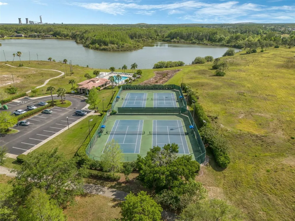 14639 RIVIERA POINTE DRIVE Orlando, FL 32828