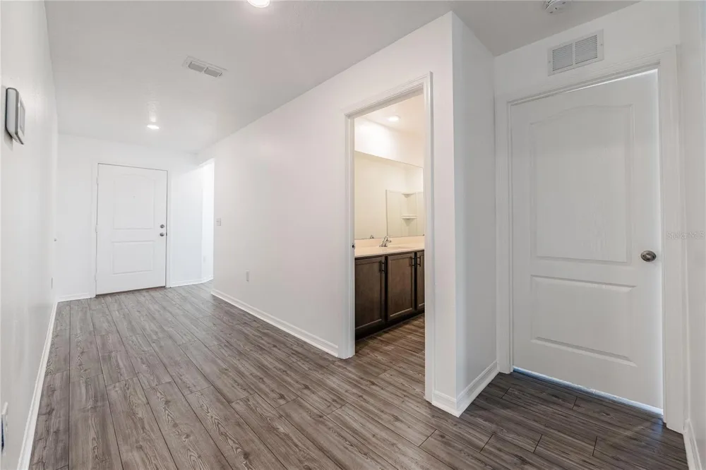 2021 AMBER SWEET CIRCLE Dundee, FL 33838