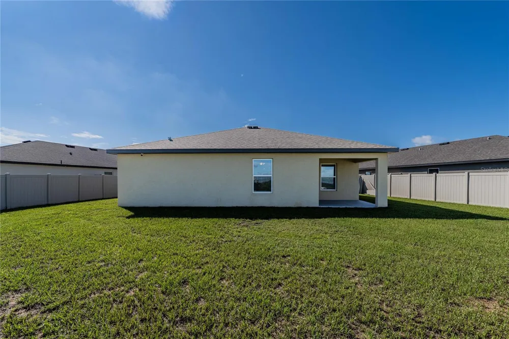 2021 AMBER SWEET CIRCLE Dundee, FL 33838