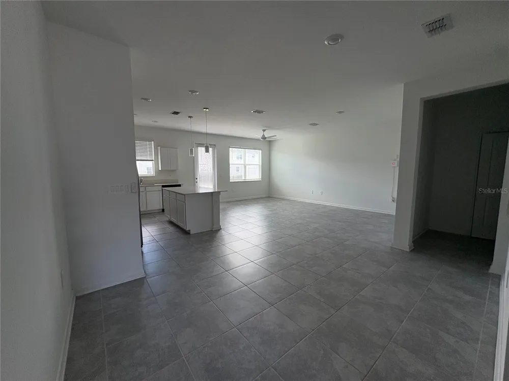 281 BOGEY DRIVE Davenport, FL 33896