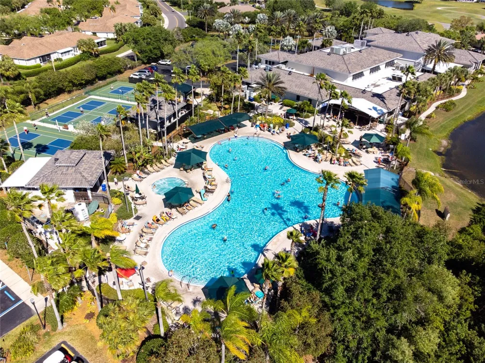 1933 INVERNESS GREENS DRIVE Sun City Center, FL 33573