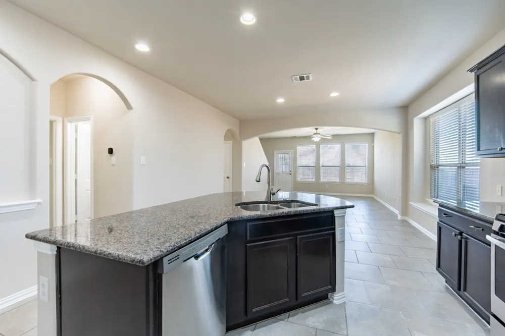 2604 Auburn Chestnut Lane Pflugerville, TX 78660