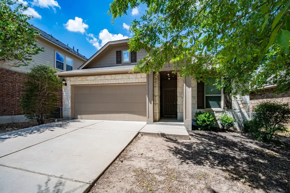 2604 Auburn Chestnut Lane Pflugerville, TX 78660