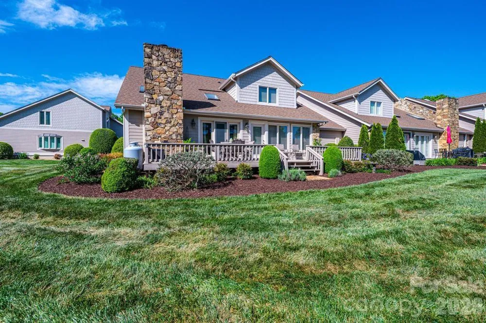 3725 Rock Bridge Drive NE Conover, NC 28613
