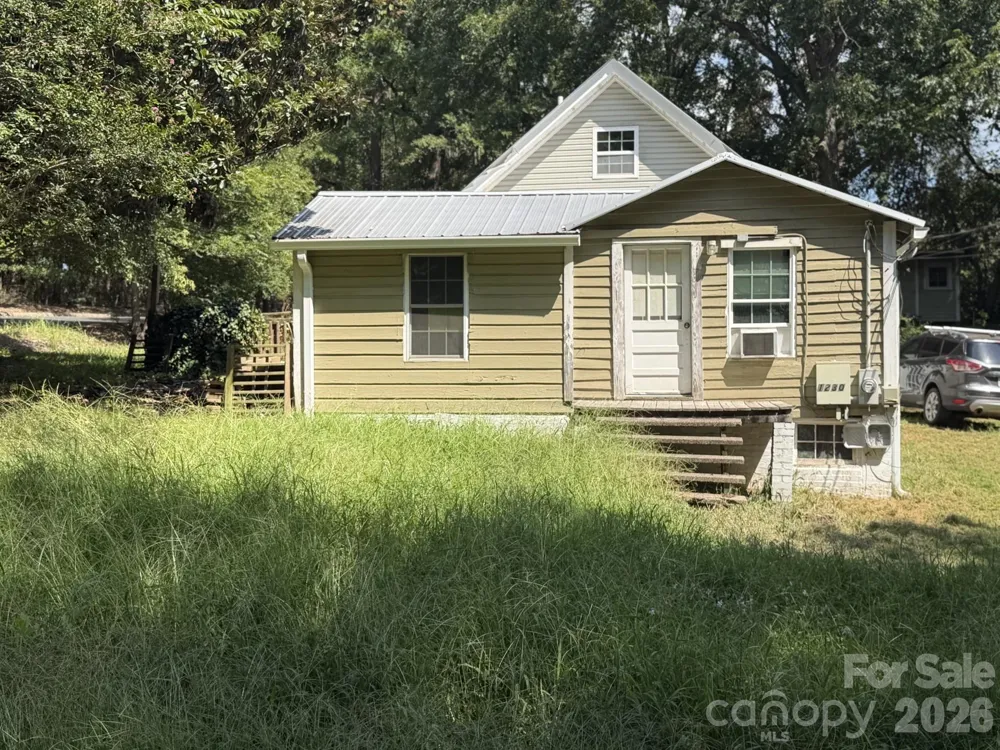 1230 Columbus Street Albemarle, NC 28001