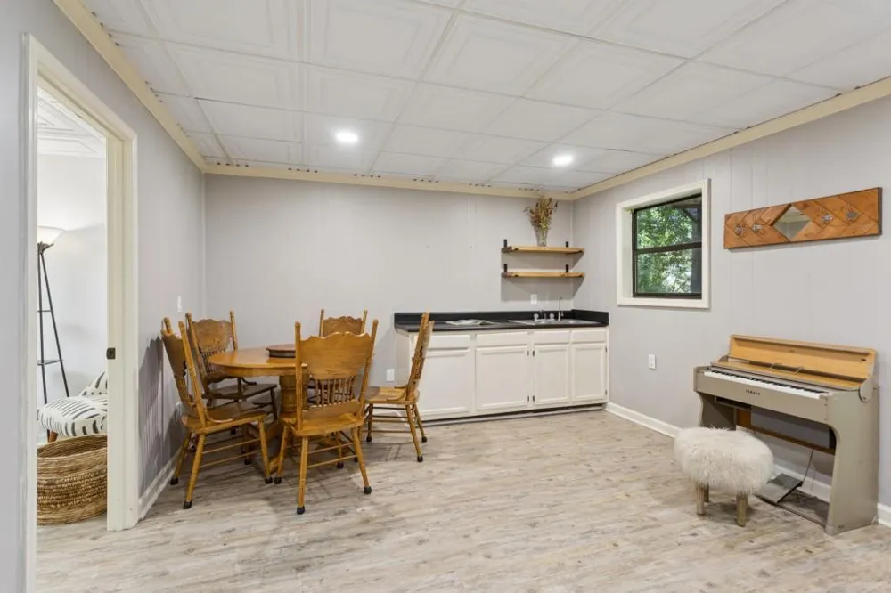 326 W Claiborne Court Marietta, GA 30066