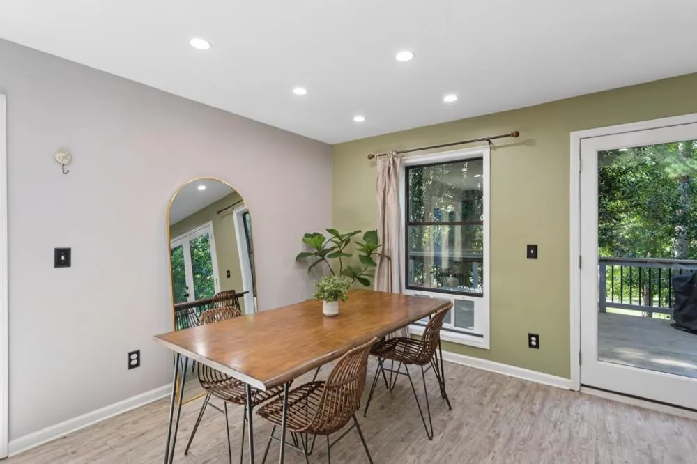 326 W Claiborne Court Marietta, GA 30066