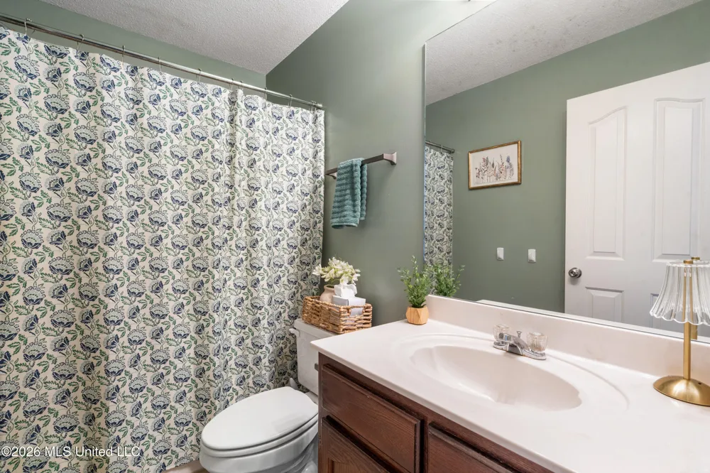 1107 Tara Drive Hernando, MS 38632