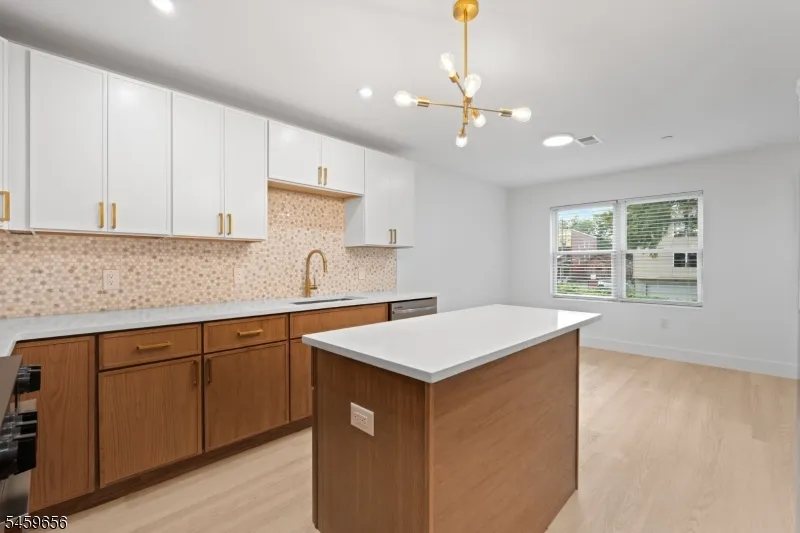 645 S 10Th St Unit 1 #1 Unit 1 Newark City, NJ 07108