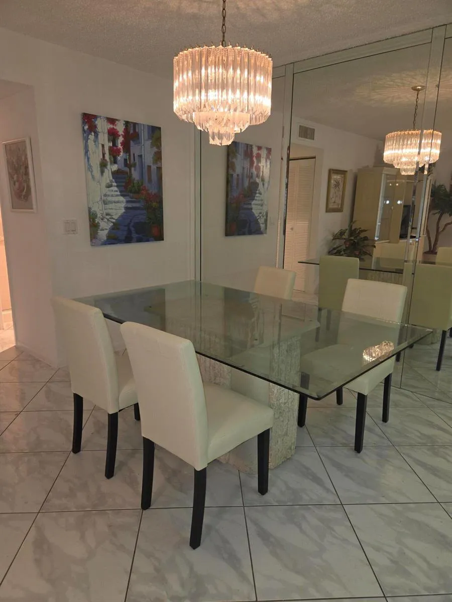 5150 LAKEFRONT BOULEVARD #A Delray Beach, FL 33484