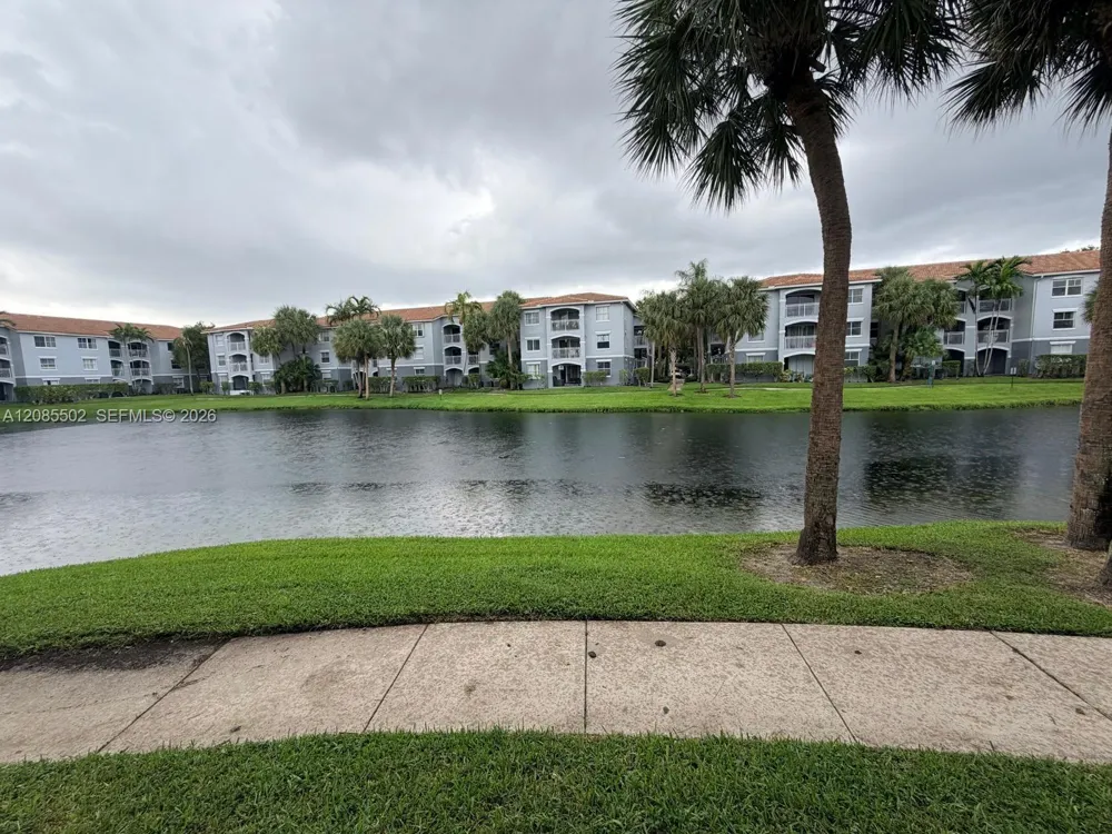 9645 NW 1st Ct #1-110 Pembroke Pines, FL 33024