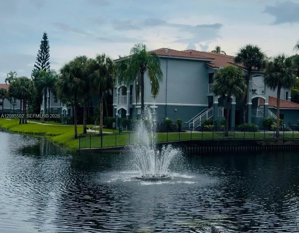 9645 NW 1st Ct #1-110 Pembroke Pines, FL 33024