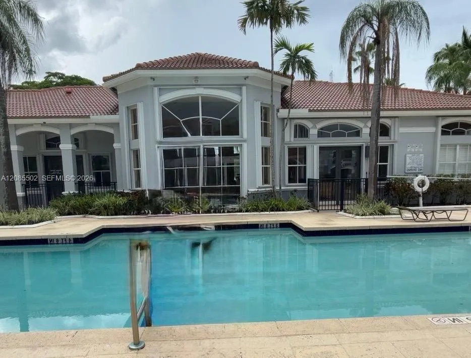 9645 NW 1st Ct #1-110 Pembroke Pines, FL 33024