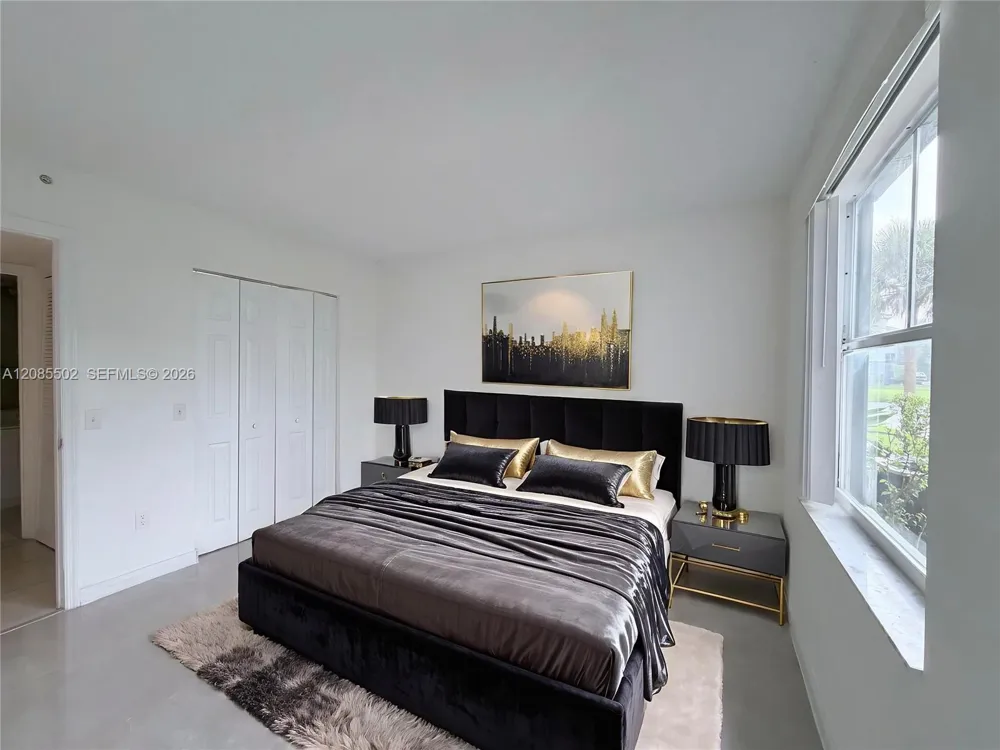 9645 NW 1st Ct #1-110 Pembroke Pines, FL 33024