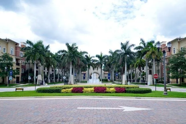 3020 NW 125th Ave #311 Sunrise, FL 33323