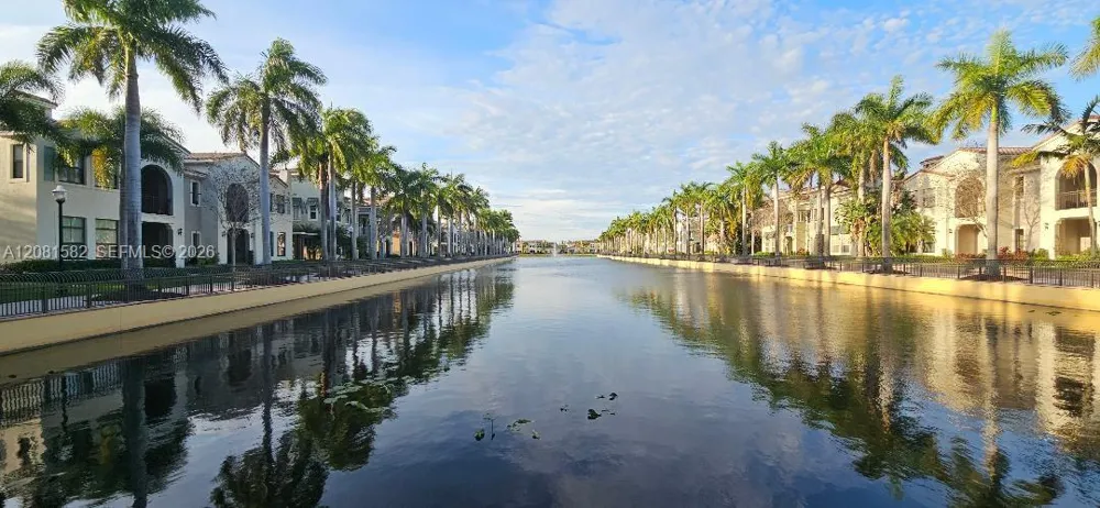 3020 NW 125th Ave #311 Sunrise, FL 33323