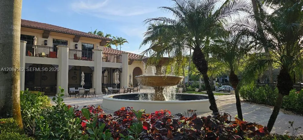 3020 NW 125th Ave #311 Sunrise, FL 33323