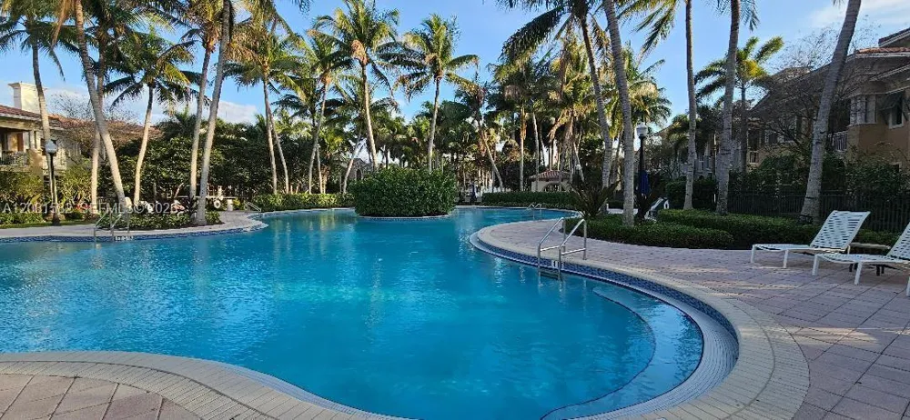3020 NW 125th Ave #311 Sunrise, FL 33323