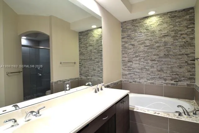 3020 NW 125th Ave #311 Sunrise, FL 33323