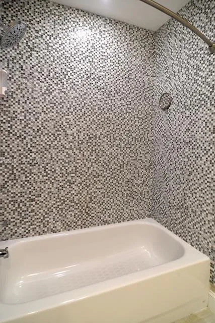 3020 NW 125th Ave #311 Sunrise, FL 33323