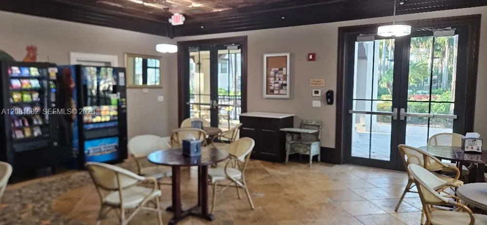 3020 NW 125th Ave #311 Sunrise, FL 33323