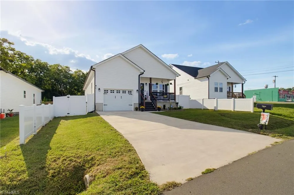 1305 Whitsett Street Burlington, NC 27215