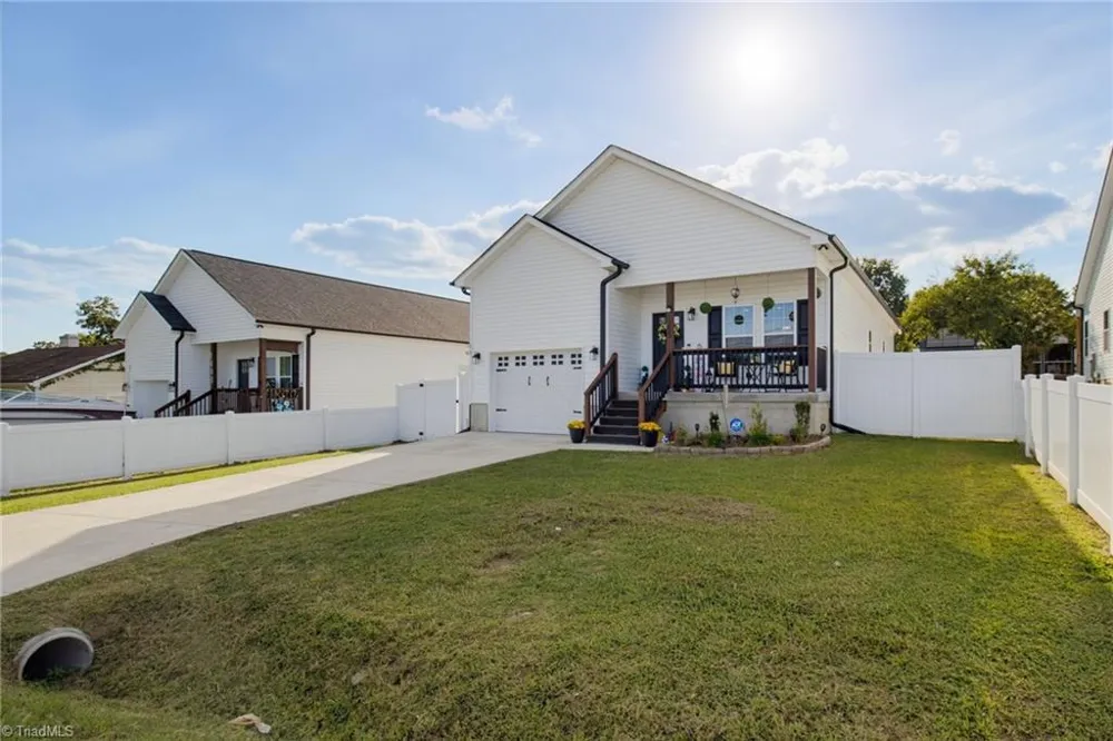 1305 Whitsett Street Burlington, NC 27215
