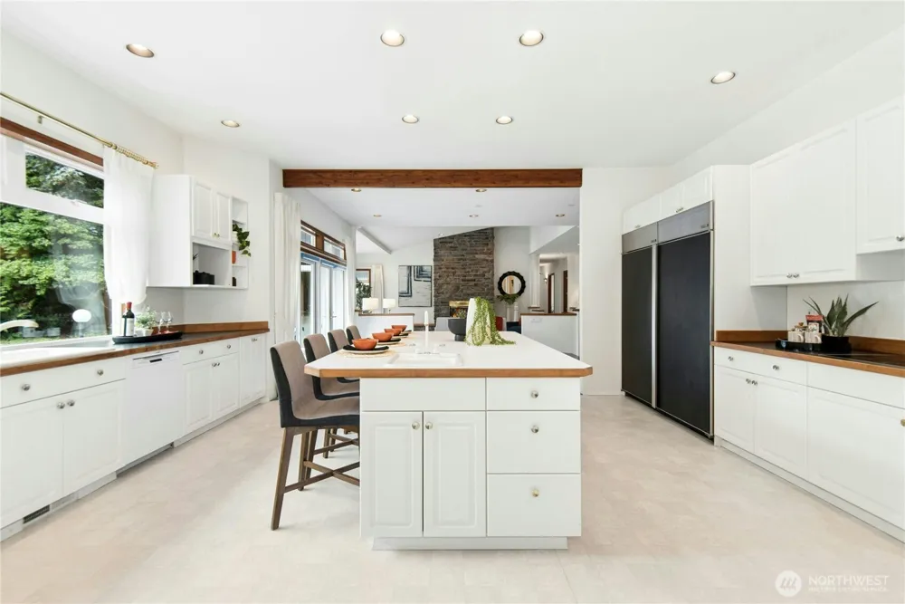 25725 NE 80th Street Redmond, WA 98053
