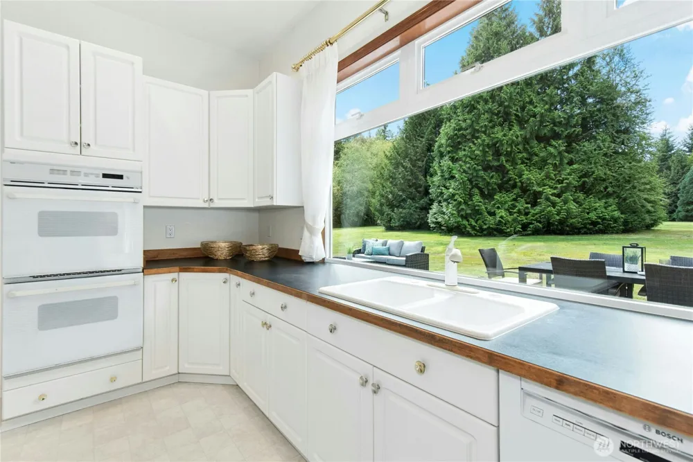 25725 NE 80th Street Redmond, WA 98053