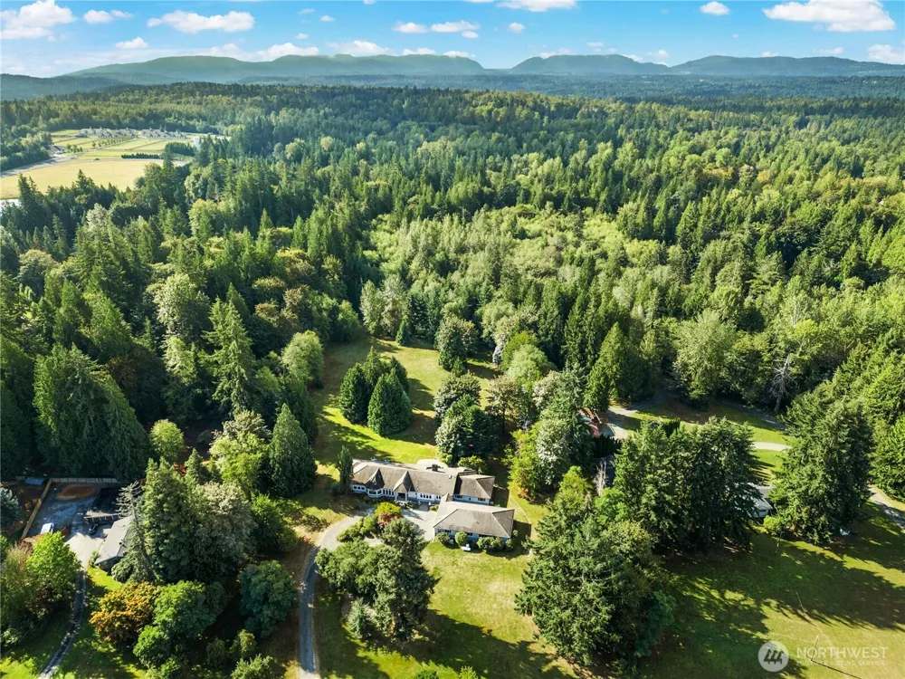 25725 NE 80th Street Redmond, WA 98053