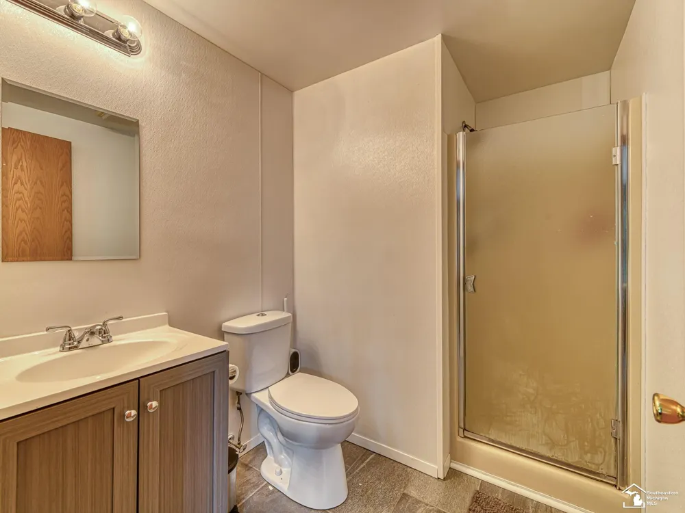 5825 Bacon Road Summerfield Township, MI 49270