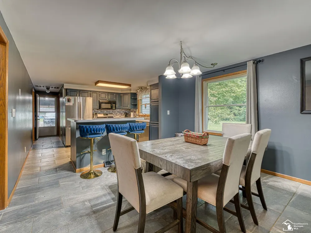 5825 Bacon Road Summerfield Township, MI 49270
