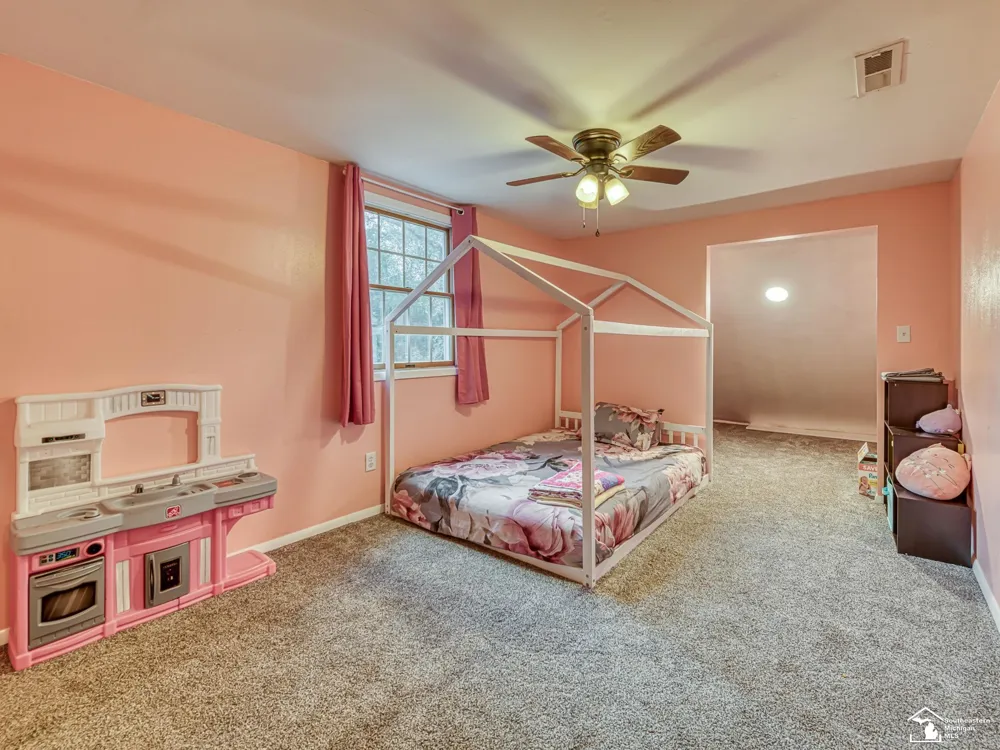 5825 Bacon Road Summerfield Township, MI 49270
