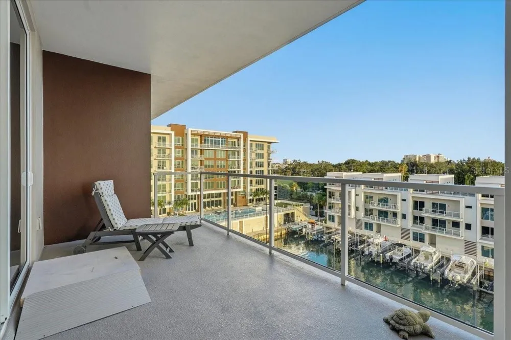 920 OSCEOLA AVENUE #605 Clearwater, FL 33755