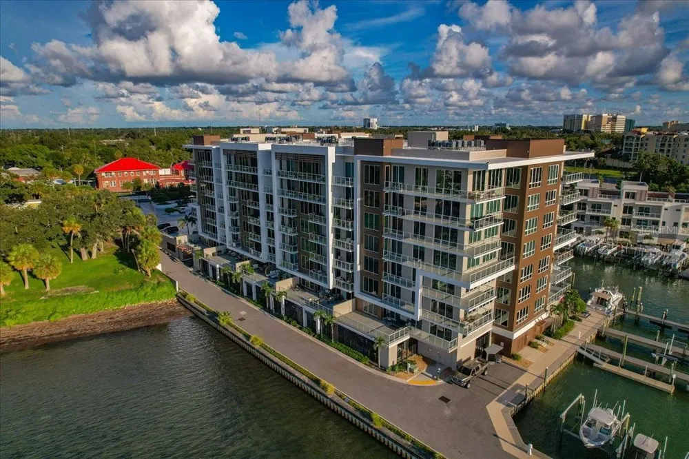 920 OSCEOLA AVENUE #605 Clearwater, FL 33755