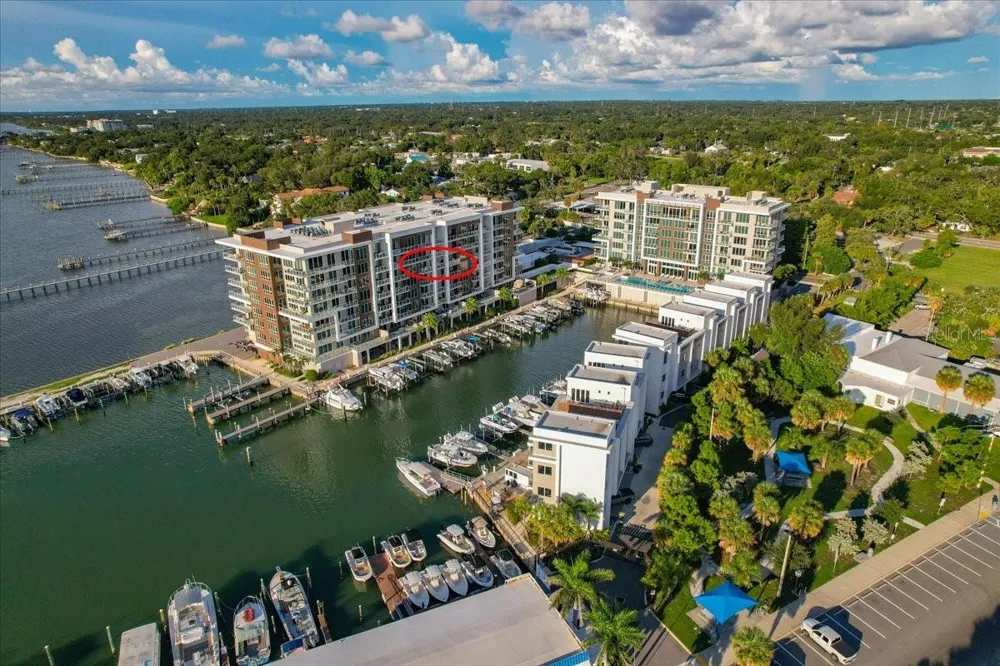 920 OSCEOLA AVENUE #605 Clearwater, FL 33755