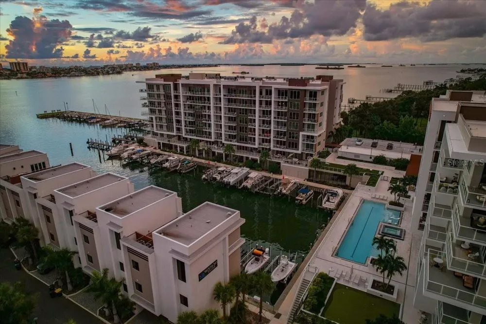 920 OSCEOLA AVENUE #605 Clearwater, FL 33755