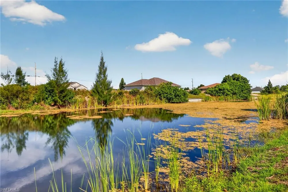 1730 NW 6th Place Cape Coral, FL 33993
