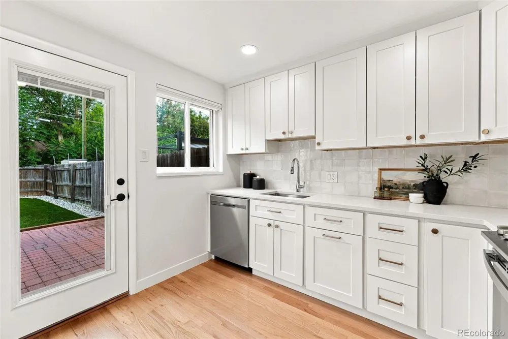 1364 Ivanhoe Street Denver, CO 80220