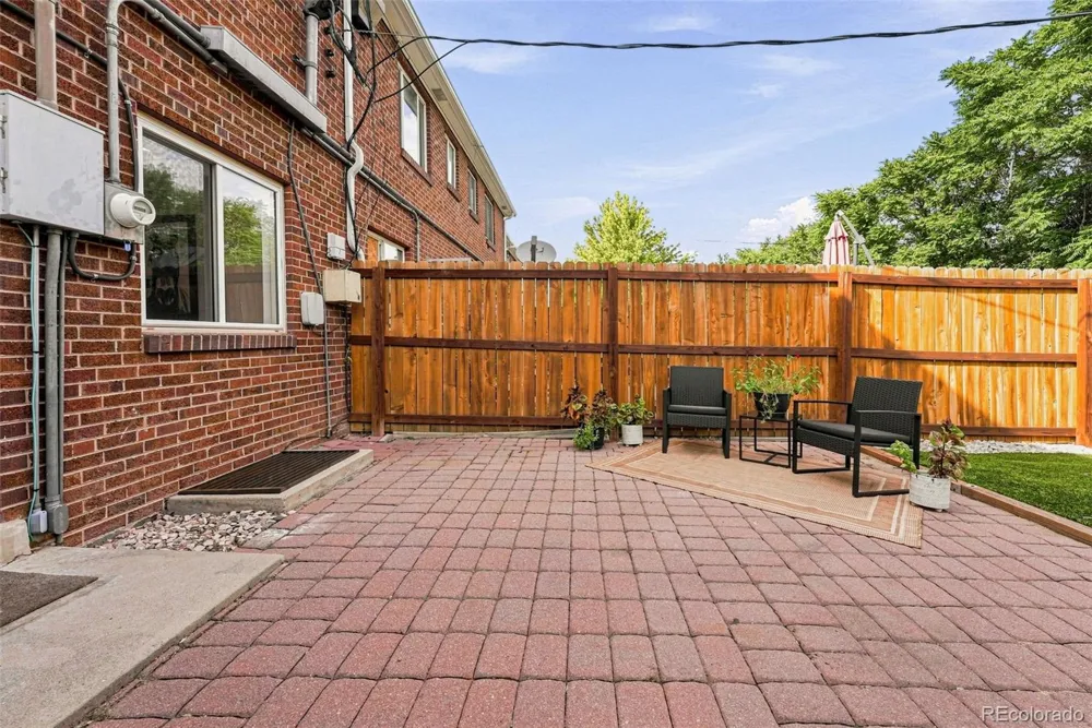 1364 Ivanhoe Street Denver, CO 80220